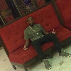 Meet your Posher, Travis